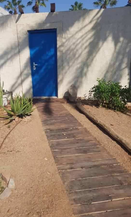 エイラートכרמונ'ס פטיו - Carmona'S Patioアパートメント エクステリア 写真